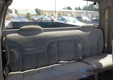 1997 Chevrolet Gmt-400 K1500 z USA, uszkodzony, nr VIN 1GCEK19R3VE190264